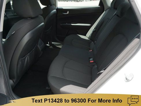 Used 2018 Kia Optima LX image 12