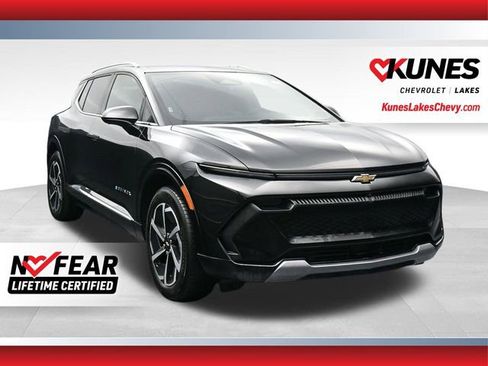 Used 2025 Chevrolet Equinox EV LT w/ Convenience Package FWD image 1