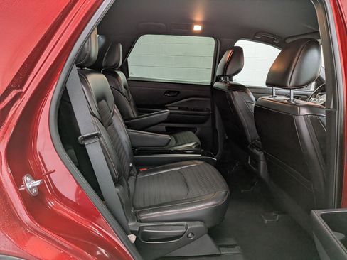 Used 2023 Nissan Pathfinder Rock Creek AWD/4WD image 34