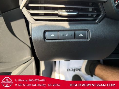 New 2025 Nissan Altima 2.5 SV image 15