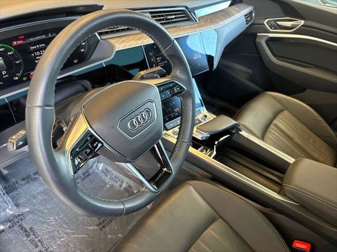 Certified 2024 Audi Q8 e-tron Premium AWD/4WD image 13