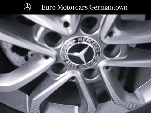 Used 2018 Mercedes-Benz C 300 4MATIC Sedan image 8