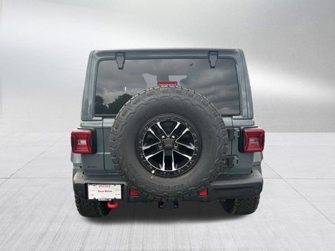 New 2025 Jeep Wrangler Unlimited Rubicon image 6