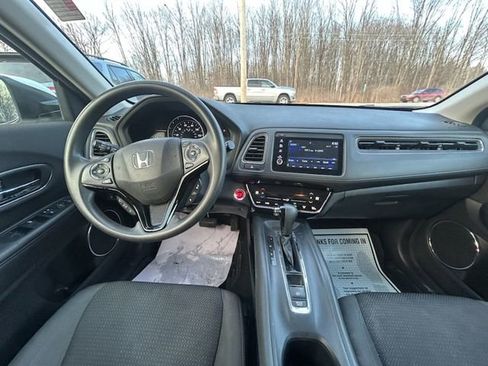Used 2022 Honda HR-V EX image 15