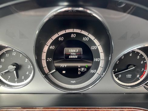 Used 2013 Mercedes-Benz E 350 4MATIC Sedan image 35