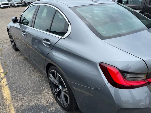 Used 2024 BMW 330i xDrive Sedan w/ Premium Package AWD/4WD image 9