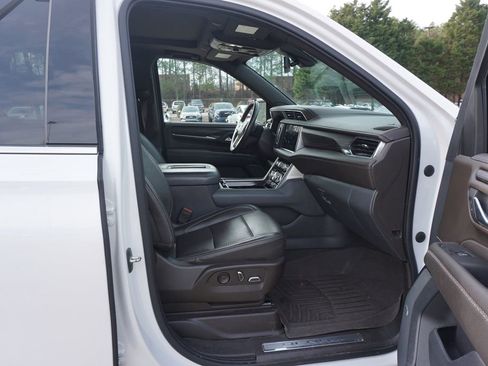 Used 2022 GMC Yukon Denali image 20