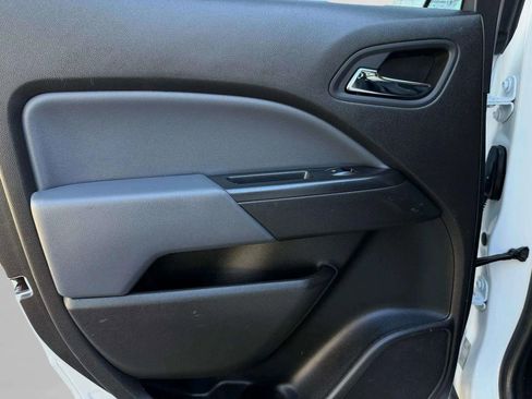 Used 2016 Chevrolet Colorado Z71 image 16