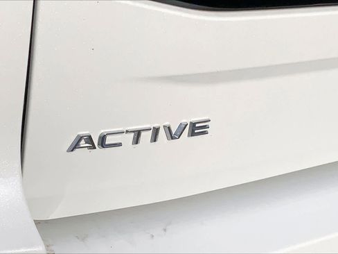 Used 2025 Ford Expedition Active AWD/4WD image 10