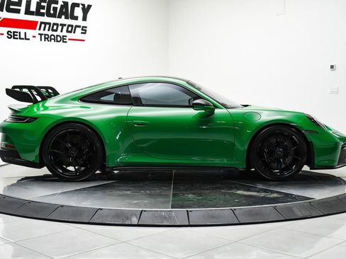 Used 2022 Porsche 911 GT3 RWD image 5