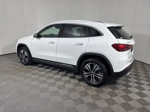 Certified 2025 Mercedes-Benz GLA 250 4MATIC image 3