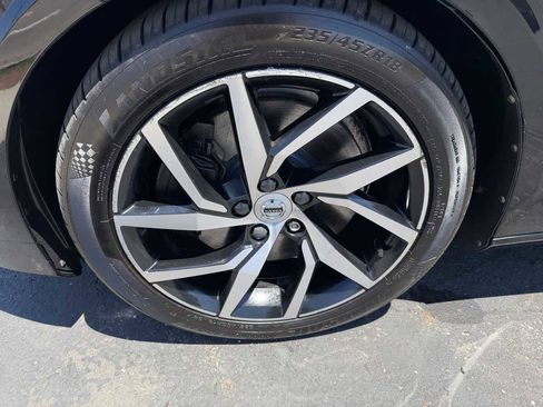 Used 2020 Volvo S60 T6 Momentum AWD/4WD image 8