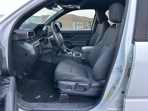 Certified 2025 Toyota Tacoma SR5 image 11