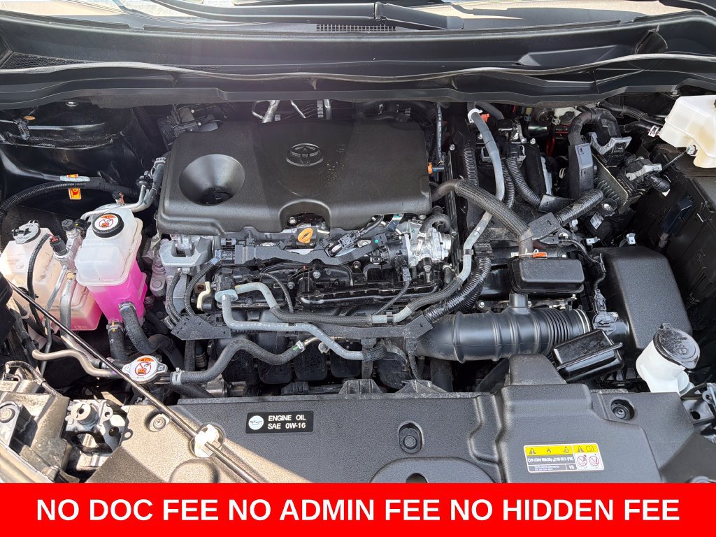 Used 2025 Toyota Sienna XLE FWD image 23