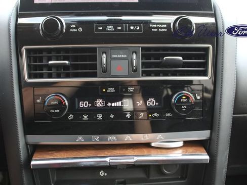 Used 2024 Nissan Armada SL AWD/4WD image 19
