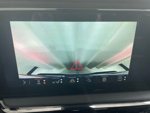 New 2026 GMC Sierra 2500 AT4 AWD/4WD image 30