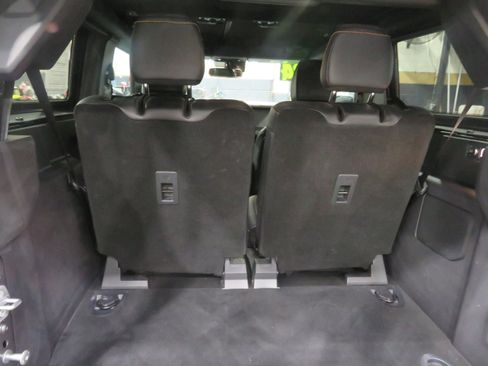 Used 2024 Ford Bronco Badlands AWD/4WD image 8