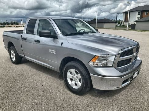 Used 2024 RAM 1500 Classic SLT RWD image 12