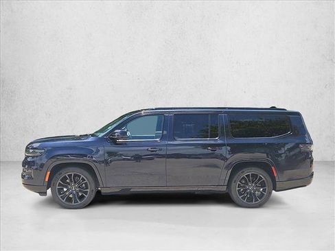 Used 2024 Jeep Grand Wagoneer L Series II w/ Quick Order Packagew 28T AWD/4WD image 8