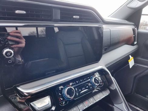 New 2026 GMC Sierra 1500 Denali w/ Technology Package image 17