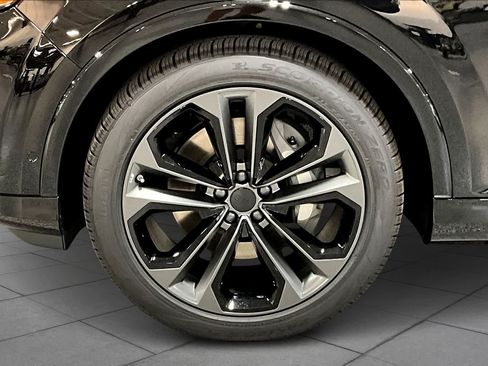 New 2026 Audi Q7 3.0T Premium Plus AWD/4WD image 11
