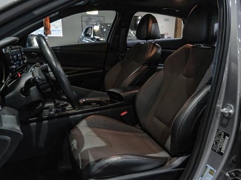 Used 2022 Hyundai Elantra N Line image 4