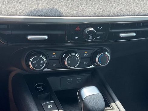 New 2026 Nissan Kicks S FWD image 27