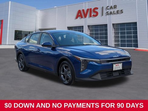Used 2025 Kia K4 FWD image 3