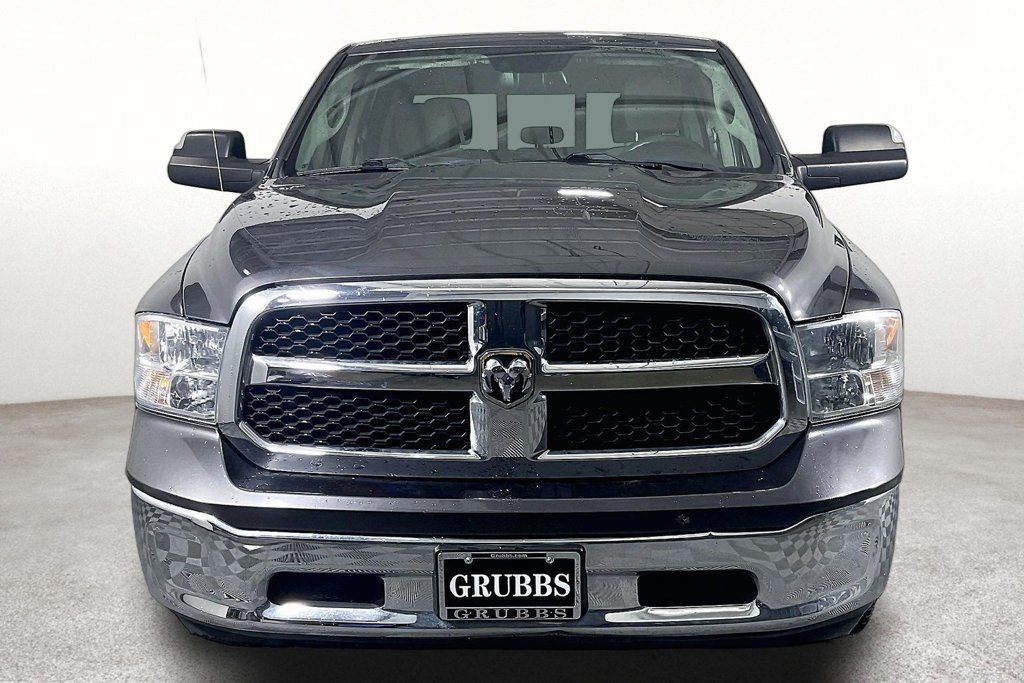 Used 2022 RAM 1500 Classic SLT w/ Electronics Group AWD/4WD image 4