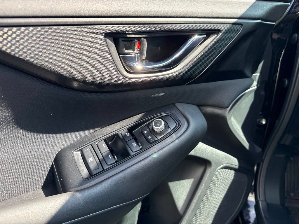 Certified 2025 Subaru Legacy Premium AWD/4WD image 23