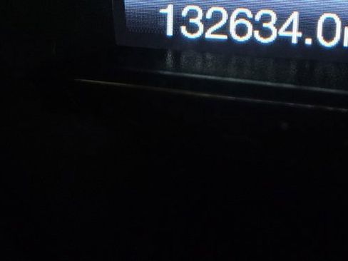 Used 2018 Ford Explorer Limited w/ Equipment Group 301A image 3