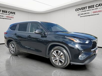 Used 2023 Toyota Highlander Limited