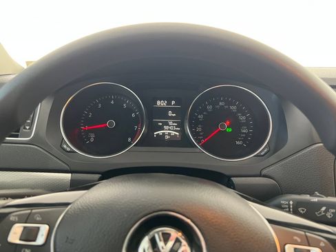 Used 2016 Volkswagen Jetta SE FWD image 17