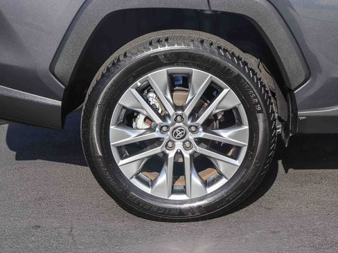 Used 2023 Toyota RAV4 Limited FWD image 9