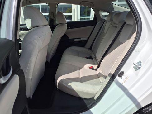 Used 2021 Honda Insight EX image 29