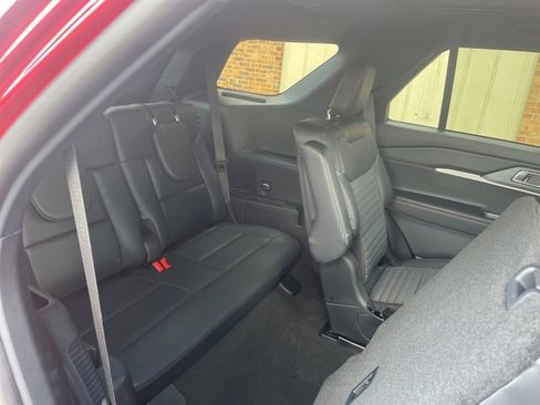 New 2026 Ford Explorer ST-Line w/ ST-Line Street Pack image 55