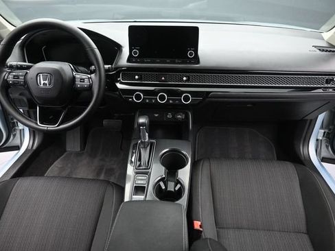 Used 2023 Honda Civic EX image 10