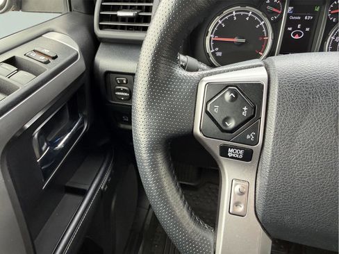 Used 2023 Toyota 4Runner Limited AWD/4WD image 14