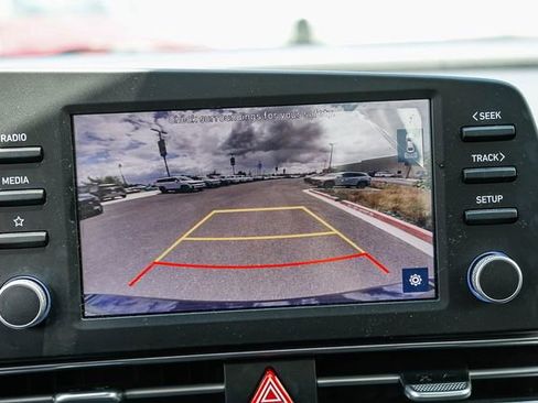 Certified 2023 Hyundai Elantra SEL FWD image 19