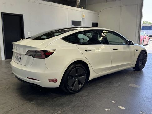 Used 2023 Tesla Model 3 Standard Range RWD image 4