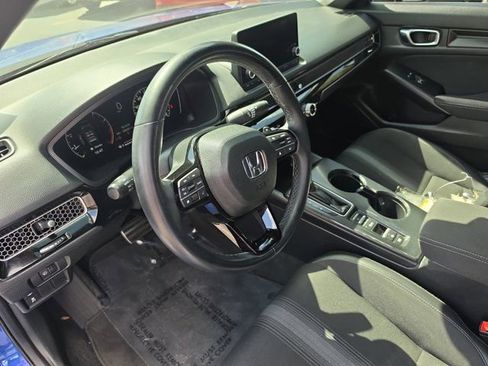 Used 2023 Honda Civic Sport image 19