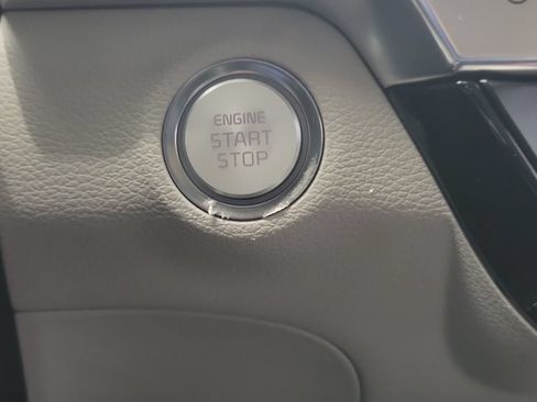 Used 2022 Kia Telluride EX FWD image 39