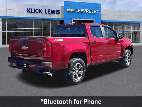 Used 2017 Chevrolet Colorado Z71 AWD/4WD image 8