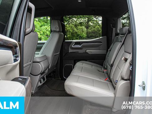 Used 2026 GMC Sierra 1500 SLT AWD/4WD image 17