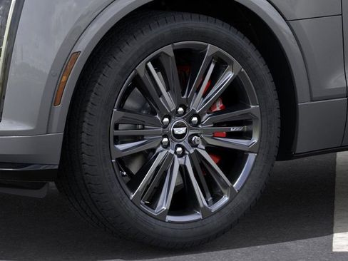 New 2026 Cadillac Lyriq V AWD/4WD image 15