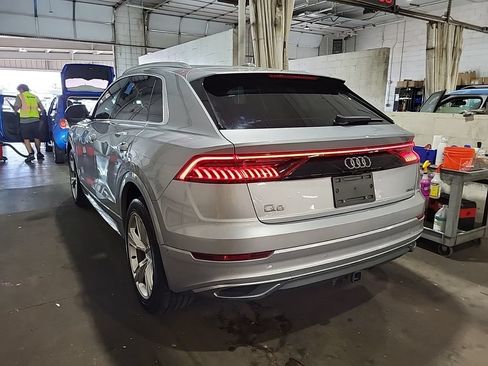 Used 2021 Audi Q8 Premium Plus w/ Premium Plus Package AWD/4WD image 2