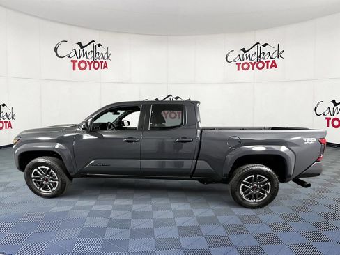 Used 2025 Toyota Tacoma TRD Sport RWD image 5