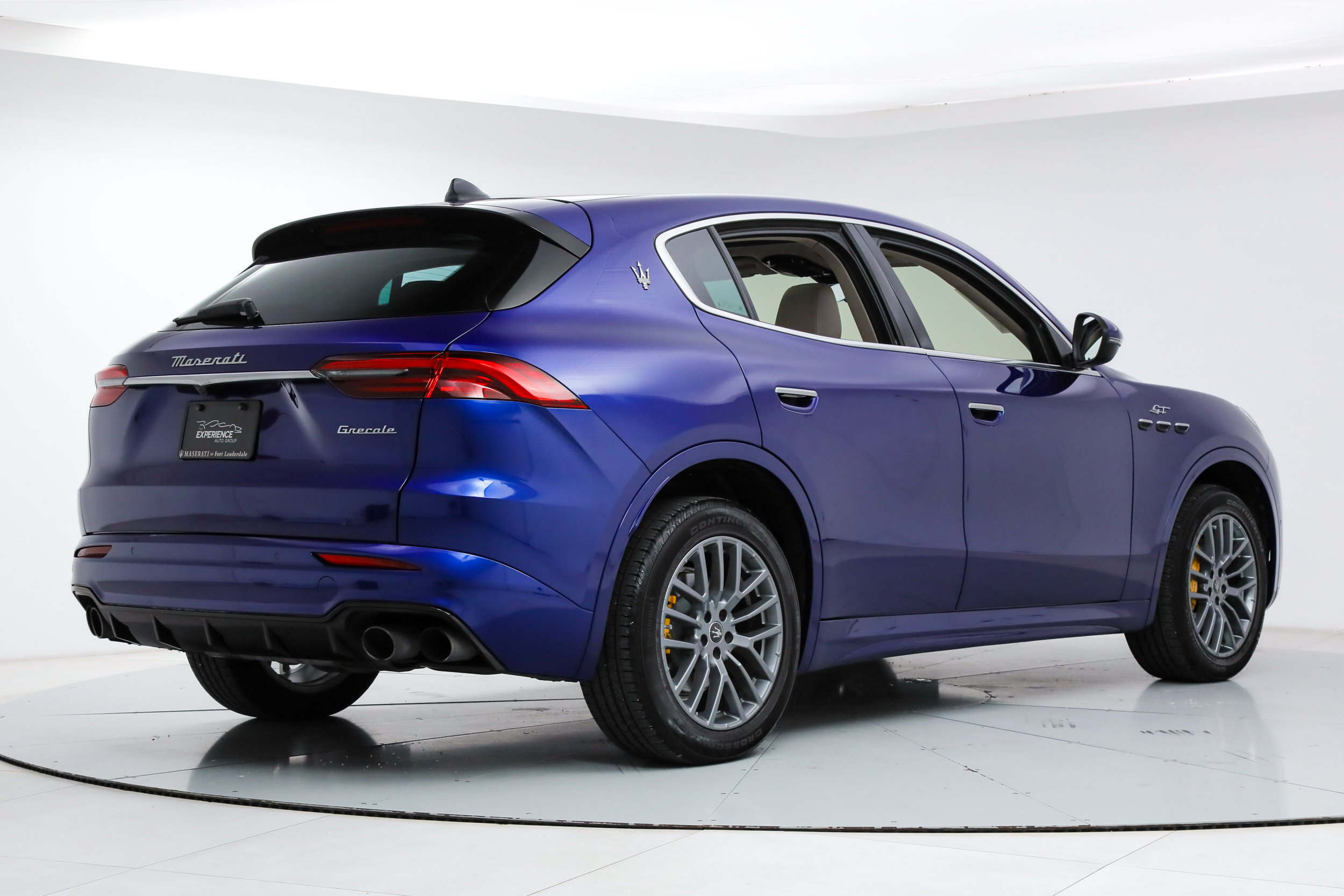 Certified 2023 Maserati Grecale GT AWD/4WD image 5