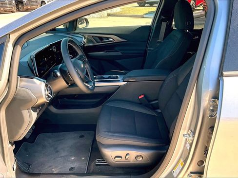 New 2026 Chevrolet Equinox EV LT w/ Comfort Package image 10