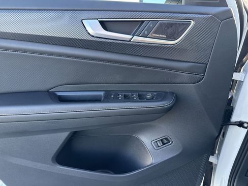 New 2026 Volkswagen Atlas Cross Sport SEL Premium R-Line image 14